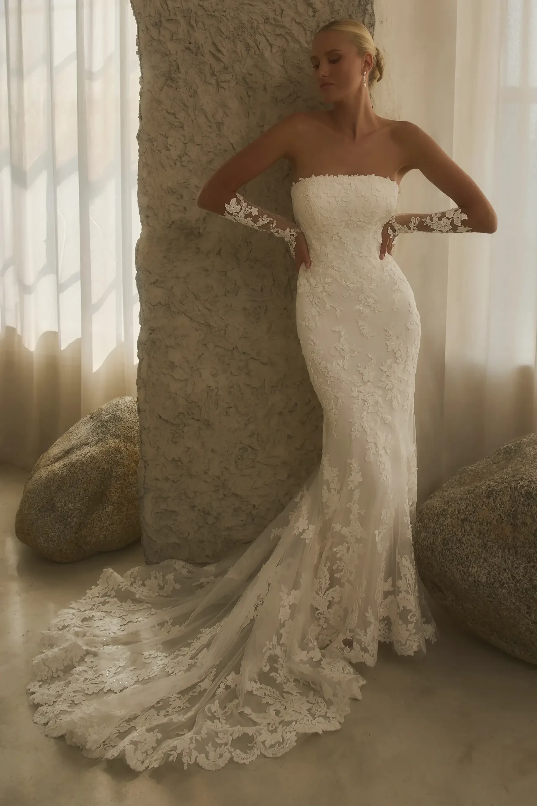 Finding ‘The One’: A Step-by-Step Guide to Choosing Your Dream Wedding Dress Image