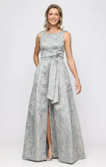 Alex Evenings 8181254 #0 thumbnail