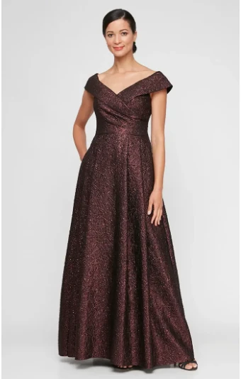 Alex Evenings 8157030 #0 thumbnail